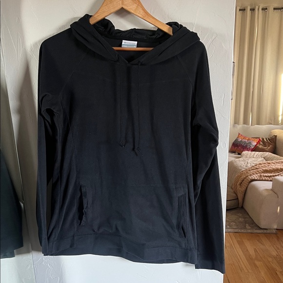 Black Columbia women’s Hoodie Sweater - Picture 1 of 3